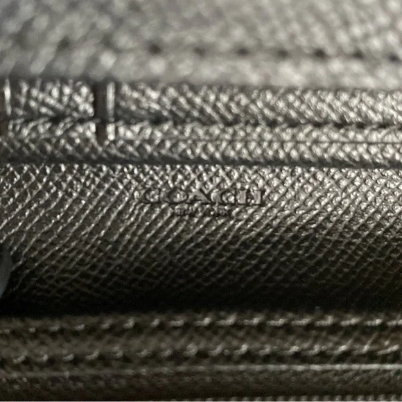 Coach Signature Crossbody Phone Wallet Bag Clutch Black Leather/ Canvas - Picture 13 of 13